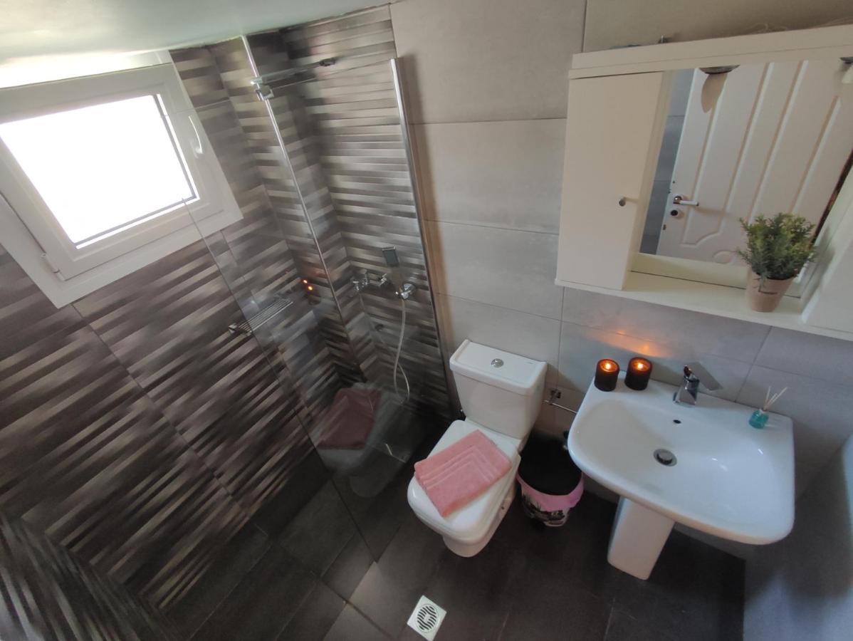 John'S Apartment 2 In Argostoli Екстериор снимка