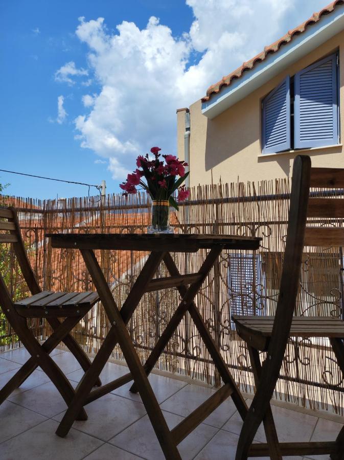 John'S Apartment 2 In Argostoli Екстериор снимка